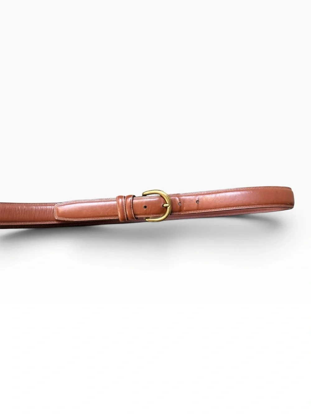 Roundtree & York Mens Leather Belt Size 42 Cognac Brown Solid Brass Buckle 1.25